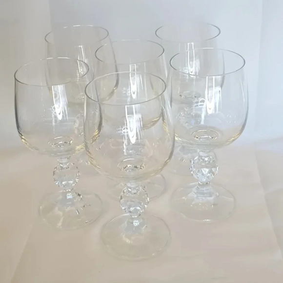 Set of Six Vintage Claudia Crystal Wine Glasses - Picture 1 of 3
